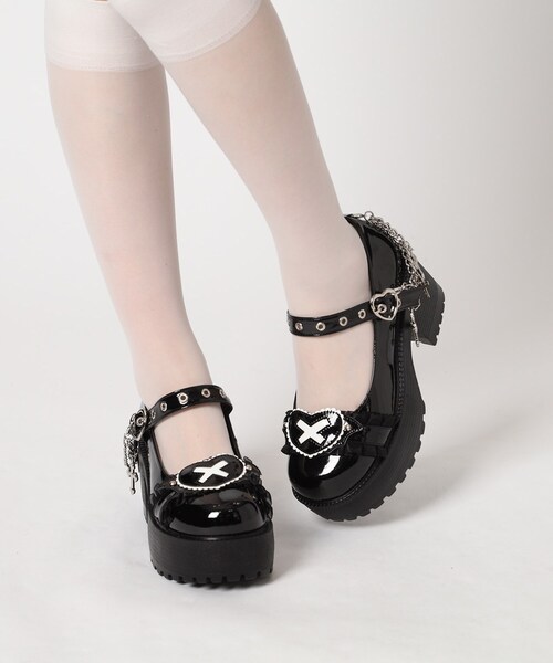 cs T&P（シーエスティーアンドピー）の「厚底ハートフリルストラップパンプス（パンプス・レディース・ホワイト系2/ブラック系1・S/M/L/LL）」の21枚目の写真