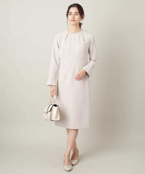 a.v.v（アーヴェヴェ）の「【洗える/イージーケア】ダブルクロスIラインワンピース（ワンピース・レディース・ライトグレー/ネイビー・36/38/40）」の19枚目の写真