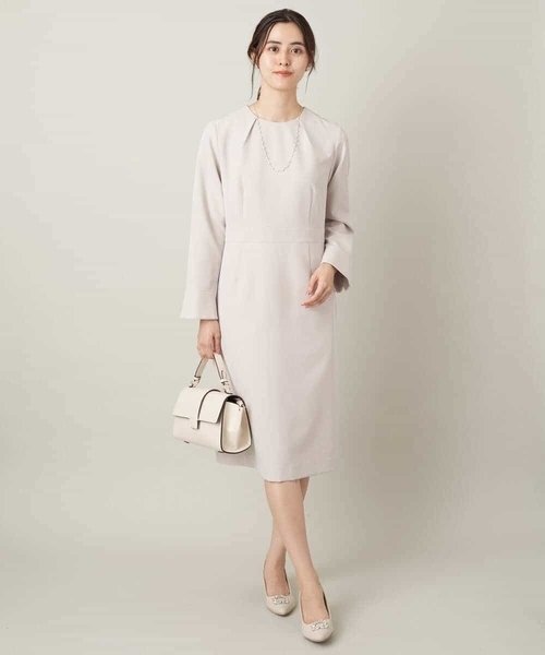 a.v.v（アーヴェヴェ）の「【洗える/イージーケア】ダブルクロスIラインワンピース（ワンピース・レディース・ライトグレー/ネイビー・36/38/40）」の22枚目の写真