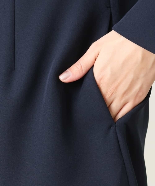 a.v.v（アーヴェヴェ）の「【洗える/イージーケア】ダブルクロスIラインワンピース（ワンピース・レディース・ライトグレー/ネイビー・36/38/40）」の7枚目の写真