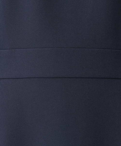 a.v.v（アーヴェヴェ）の「【洗える/イージーケア】ダブルクロスIラインワンピース（ワンピース・レディース・ライトグレー/ネイビー・36/38/40）」の9枚目の写真