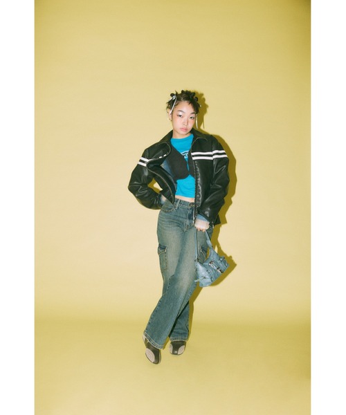 LAGUA GEM（ラグアジェム）の「NEON プリントロングTシャツ（Tシャツ/カットソー・レディース・ブラック/ホワイト/ブルー・FREE）」の5枚目の写真