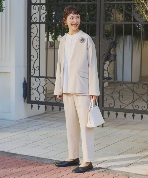 studio CLIP（スタディオクリップ）の「【みんなのリクエストブラウス】柔らか華やぎブラウス（ビジネスシャツ・レディース・オフホワイト/ブルー/ブラック・FREE）」の5枚目の写真