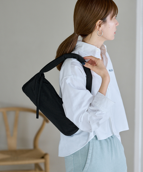 FRAMeWORK（フレームワーク）の「【KOKYO/コキョウ】Rectangulo Puff