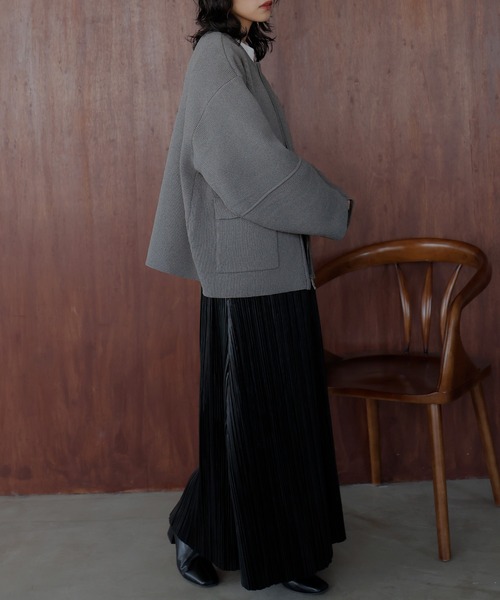 hellam（へラム）の「フラップポケットブルゾン（カーディガン/ボレロ・レディース・ホワイト/ブラック×ホワイト/杢グレー/グレイッシュベージュ/ブラック/ホワイト×ブラック・FREE）」の16枚目の写真