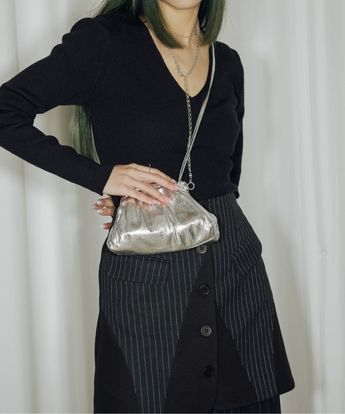 Ezick(エジック)の「2way shiny ショルダーミニバッグ(ショルダーバッグ・レディース・ゴールド/シルバー/ブロンズ・FREE)」の9枚目の写真
