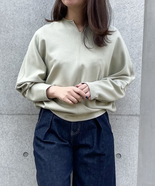 abahouse mavie（アバハウスマヴィ）の「ライトダンボールドルマンプルオーバー/春服（Tシャツ/カットソー・レディース・セージグリーン/ホワイト/ネイビー/ホワイト系その他2/パープル系その他/チャコールグレー/ベージュ・フリー）」の14枚目の写真