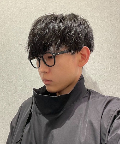 Zoff(ゾフ)の「ウェリントン型 メガネ|Zoff|CLASSIC(メガネ・レディース・ライトグレー/ワインレッド/ブラウン/ブラック・FREE)」の13枚目の写真