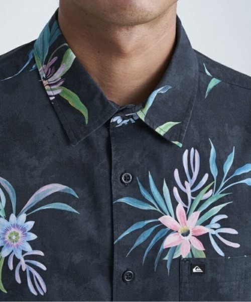 Quiksilver（クイックシルバー）の「APERO CLASSIC SS/クイックシルバー半袖総柄シャツ（シャツ/ブラウス・メンズ・ホワイト/ブラック/ブルー/ブルー系その他/ホワイト系その他/ブラック系その他/ブルー系その他2・MEDIUM/X-LARGE/LARGE/SMALL）」の17枚目の写真