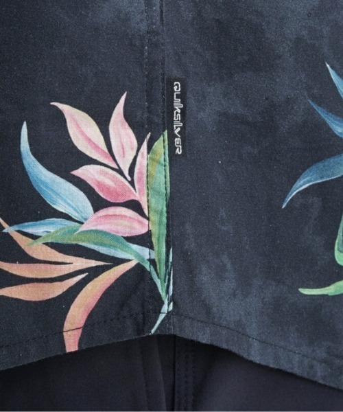 Quiksilver（クイックシルバー）の「APERO CLASSIC SS/クイックシルバー半袖総柄シャツ（シャツ/ブラウス・メンズ・ホワイト/ブラック/ブルー/ブルー系その他/ホワイト系その他/ブラック系その他/ブルー系その他2・MEDIUM/X-LARGE/LARGE/SMALL）」の21枚目の写真