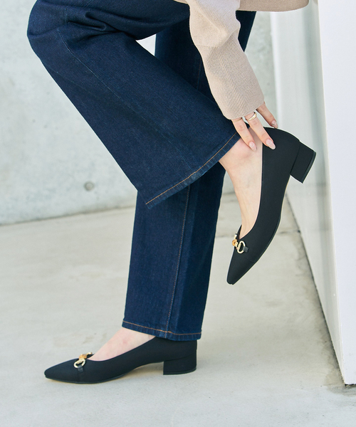 LE TALON(ルタロン)の「3cmバンブービットパンプス(パンプス・レディース・グレー/ブラック×ブラック/ブルー系その他・23cm/22.5cm/22cm/24.5cm/24cm/23.5cm/25cm)」の2枚目の写真