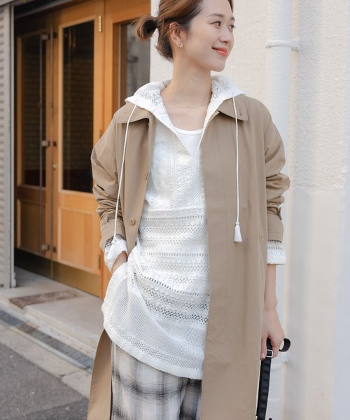 URBAN RESEARCH DOORS(アーバンリサーチドアーズ)の「コットンレースフーディープルオーバー(その他トップス・レディース・ナチュラル/オフホワイト・MEDIUM)」の6枚目の写真