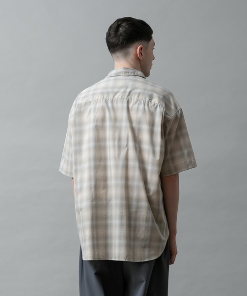 SLICK(スリック)の「オンブレーチェックレギュラーシャツ(シャツ/ブラウス・メンズ・ブルー系その他/グレイッシュベージュ/ブラック・2/1/3)」の13枚目の写真