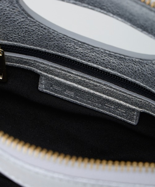 PELLICO（ペリーコ）の「ANELLI INTRECCIATO MINIME バッグ SILVER