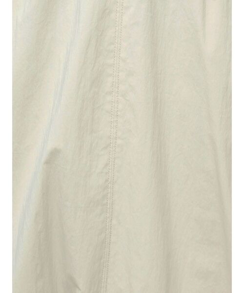 LAGUNAMOON（ラグナムーン）の「タフタバルーンスカート（スカート・レディース・アイボリー/ブラック・SMALL/MEDIUM）」の13枚目の写真