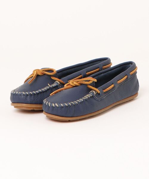 Minnetonka(ミネトンカ)の「【W】【it】【IW3】【ミネトンカ MINNETONKA】 モカシン ボート レザー モック BOAT MOC レディース(モカシン/デッキシューズ・レディース・ブルー系その他/レッド/ブラウン系その他/アイボリー/ブラック/ピンク/ネイビー/イエロー・US5.5/US6/US7/US7.5/US8/US5/US8.5/US6.5/US9)」の5枚目の写真