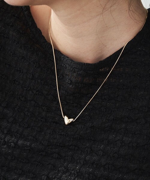 coen（コーエン）の「プチハートモチーフスネークチェーンネックレス（ネックレス・レディース・ゴールド/シルバー・FREE）」の3枚目の写真