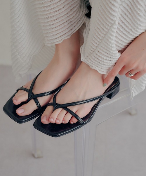 CIAOPANIC TYPY（チャオパニックティピー）の「メタリックストラップトングサンダル（サンダル・レディース・ゴールド/シルバー/ブラック・LL/SMALL/MEDIUM/LARGE）」の5枚目の写真