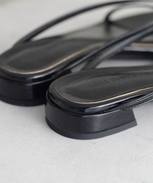 CIAOPANIC TYPY（チャオパニックティピー）の「メタリックストラップトングサンダル（サンダル・レディース・ゴールド/シルバー/ブラック・LL/SMALL/MEDIUM/LARGE）」の15枚目の写真