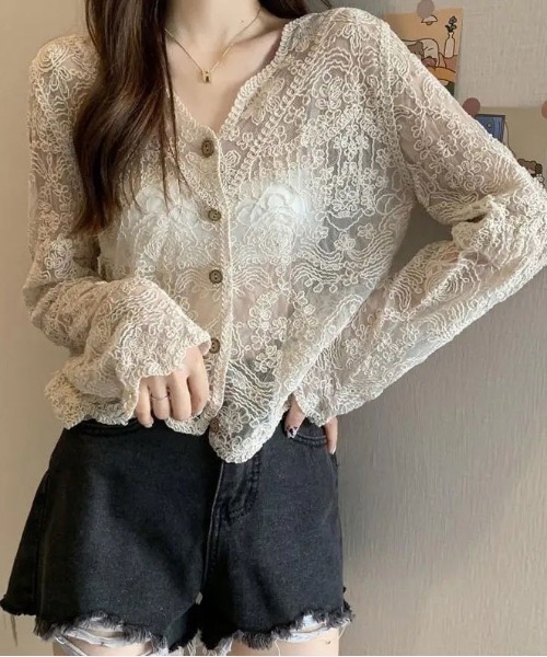 ammy.（エイミードット）の「【 ammy. / エイミードット 】 透かし編み 刺繍 レース カーディガン（カーディガン/ボレロ・レディース・ベージュ/ホワイト・FREE）」の8枚目の写真