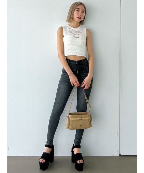 EMODA（エモダ）の「ベルトショルダーバッグ（ショルダーバッグ・レディース・ブラック/ベージュ/ブルー・FREE）」の12枚目の写真