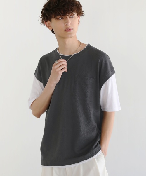 ASTRONOMY（アストロノミー）の「Buyer's Select/パイナップルニットフェイクレイヤードベスト半袖Tシャツ（Tシャツ/カットソー・メンズ・ライトグレー系/スミクロ/サックスブルー・LL/L/M）」の2枚目の写真