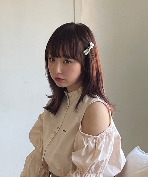poiregnee（ポワニェ）の「［select］メタルリボンヘアクリップ（ヘアピン・レディース・シルバー・FREE）」の3枚目の写真