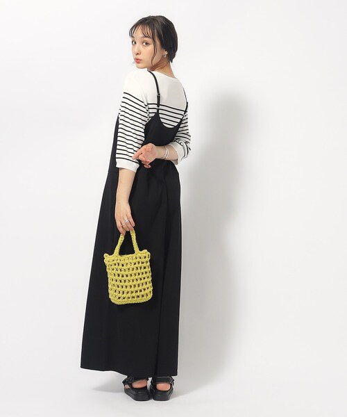 SHOO・LA・RUE（シューラルー）の「◆ぱっと着るだけで決まる 裏がさらさらカットジョーゼットサロペット（サロペット/オーバーオール・レディース・ネイビー/ブラック/ブラウン系・04/02/03）」の21枚目の写真