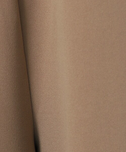 SHOO・LA・RUE（シューラルー）の「◆ぱっと着るだけで決まる 裏がさらさらカットジョーゼットサロペット（サロペット/オーバーオール・レディース・ネイビー/ブラック/ブラウン系・04/02/03）」の16枚目の写真