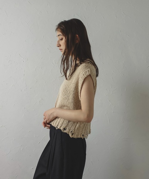 MINERTE（ミネルテ）の「【MINERTE】damaged knit vest / ダメージ加工ニットベスト（ベスト・レディース・モカ/ライトベージュ/ブラック・FREE）」の15枚目の写真
