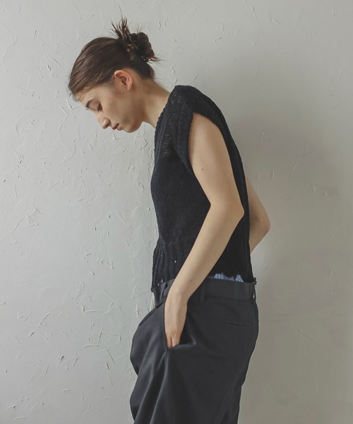 MINERTE（ミネルテ）の「【MINERTE】damaged knit vest / ダメージ加工ニットベスト（ベスト・レディース・モカ/ライトベージュ/ブラック・FREE）」の21枚目の写真