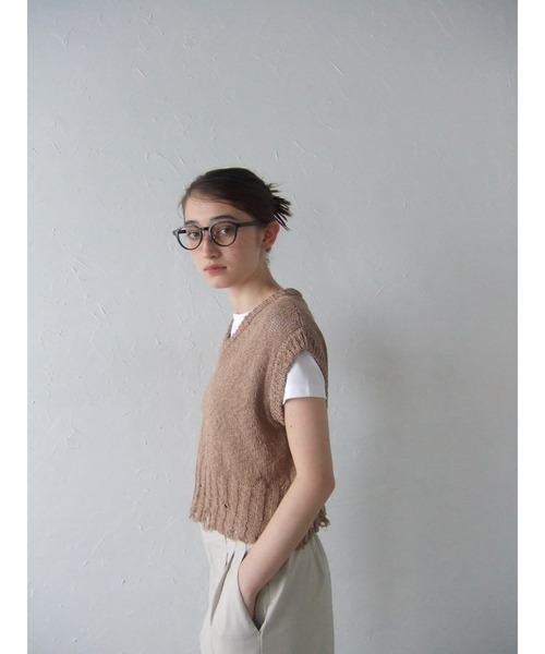 MINERTE（ミネルテ）の「【MINERTE】damaged knit vest / ダメージ加工ニットベスト（ベスト・レディース・モカ/ライトベージュ/ブラック・FREE）」の13枚目の写真