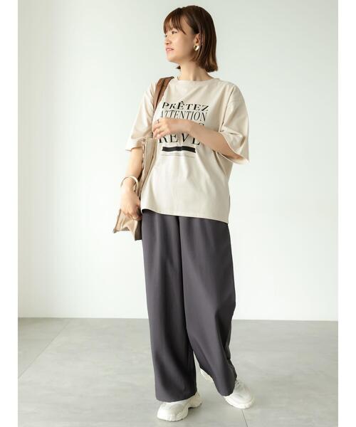 Lugnoncure(ルノンキュール)の「ビッグロゴプリントTシャツ(Tシャツ/カットソー・レディース・オフホワイト/チャコールグレー/ベージュ・F)」の5枚目の写真