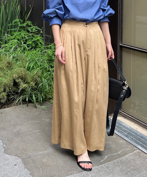 NOLLEY’S（ノーリーズ）の「◇【WEB限定サイズあり】ウォッシャブルセルロース5タックワイドパンツ（その他パンツ・レディース・キャメル/ブラック・38/36/40）」の2枚目の写真