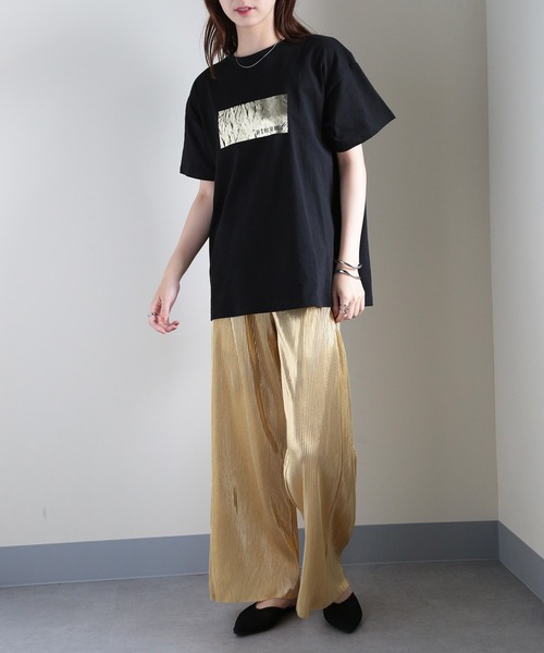 MAISON BREEZE（メゾンブリーズ）の「【MAISON BREEZE】綿天竺オーバーサイズ 箔プリントT 223-561-0088-2 DTK（Tシャツ/カットソー・レディース・ホワイト系その他2/ブラック系その他2/ブラック/ホワイト・FREE）」の15枚目の写真