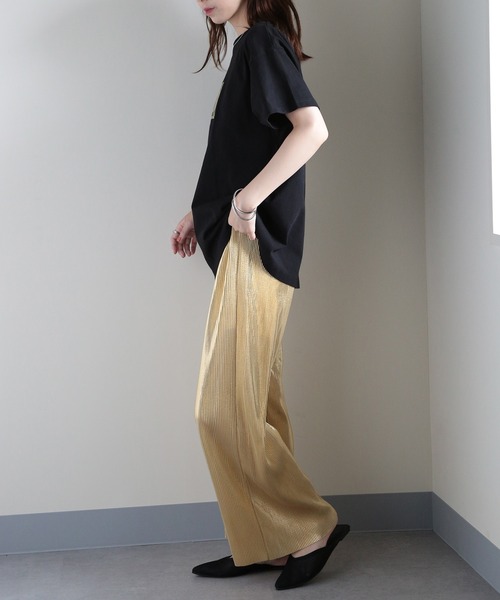 MAISON BREEZE（メゾンブリーズ）の「【MAISON BREEZE】綿天竺オーバーサイズ 箔プリントT 223-561-0088-2 DTK（Tシャツ/カットソー・レディース・ホワイト系その他2/ブラック系その他2/ブラック/ホワイト・FREE）」の14枚目の写真