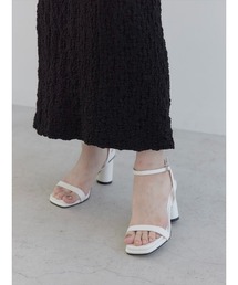 A AMEL（エイメル）の「チャンキーヒールクッションサンダル（サンダル）」