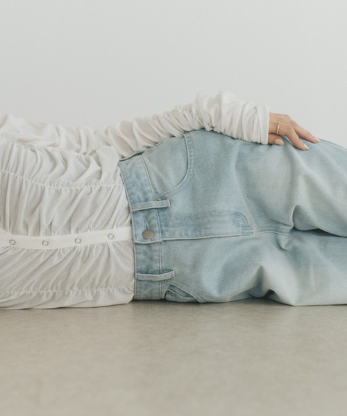 VANNIE U（ヴァニーユー）の「オーバーダイセミフレアデニムパンツ（デニムパンツ・レディース・ブルー/インディゴブルー/ブラック/ライトブルー・L/M/S）」の6枚目の写真