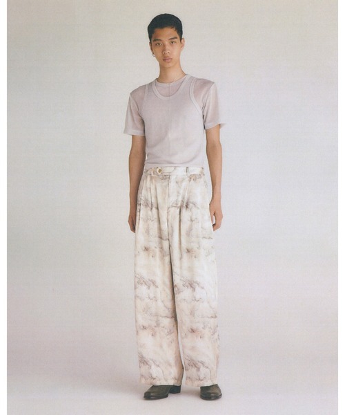 Juha（ユハ）の「ABSTRACT WIDE EASY PANTS（スラックス・メンズ・ネイビー/アイボリー・4/3/2）」の6枚目の写真