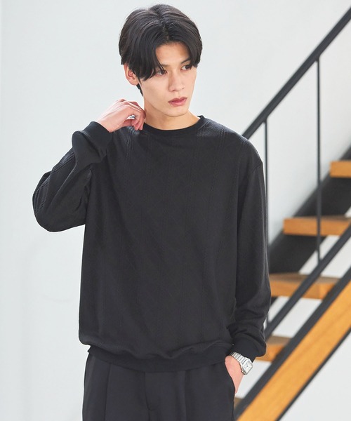 ESSENTIALS WARDROBE(エッセンシャルワードローブ)の「ハイゲージケーブル長袖クルーネックニット(Tシャツ/カットソー・メンズ・ブラック/アイボリー・L/M/S/XL)」の4枚目の写真
