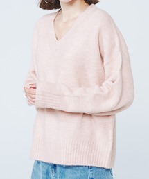 ふあふあヤク風 Vネックニットトップス