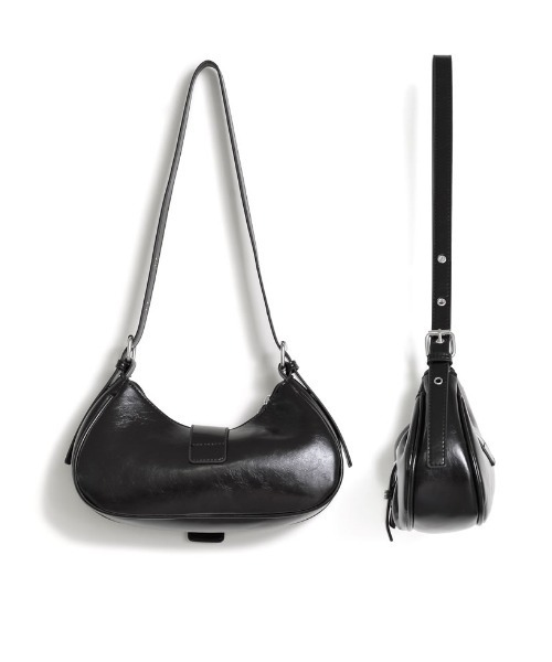 Re:EDIT（リエディ）の「[2024AW BAG COLLECTION]ハーフムーンワンベルトバッグ（ハンドバッグ・レディース・ブラック/レッド/シルバー/アイボリー・FREE）」の6枚目の写真