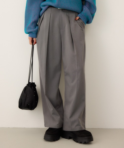 RODEO CROWNS WIDE BOWL（ロデオクラウンズワイドボウル）の「2TUCK WIDE スラックス（スラックス・レディース・グレー/ブラウン系その他/ブルー系その他3・MEDIUM/LARGE）」の2枚目の写真