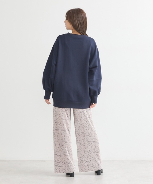 earth music&ecology（アースミュージックアンドエコロジー）の「アソートロゴルーズスウェット（スウェット・レディース・ネイビー/チャコールグレー/オートミール/ピンク・FREE）」の22枚目の写真