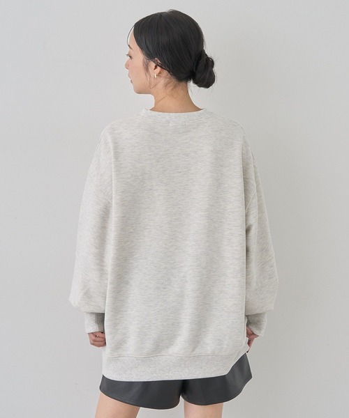 earth music&ecology（アースミュージックアンドエコロジー）の「アソートロゴルーズスウェット（スウェット・レディース・ネイビー/チャコールグレー/オートミール/ピンク・FREE）」の6枚目の写真