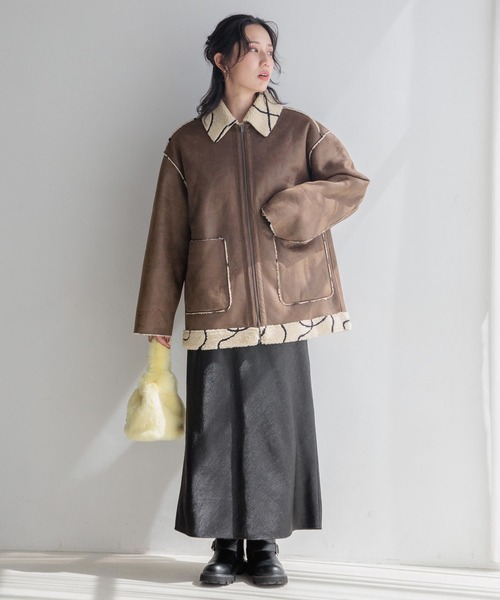 LOWRYS FARM(ローリーズファーム)の「フェイクファーキンチャクBAG 235066(ショルダーバッグ・レディース・パープル/ブラック/イエロー・FREE)」の8枚目の写真