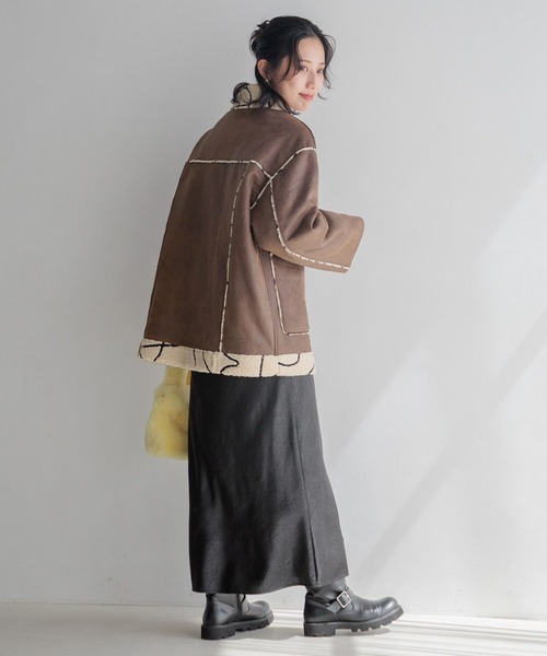 LOWRYS FARM(ローリーズファーム)の「フェイクファーキンチャクBAG 235066(ショルダーバッグ・レディース・パープル/ブラック/イエロー・FREE)」の11枚目の写真