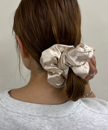 メタリックシュシュ