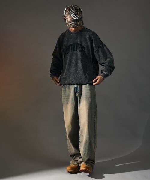 FREAK'S STORE（フリークスストア）の「限定展開 MR HEARTS/ミスターハーツ CHEMICAL WASH CREW NECK PRINT SWEAT/NORTHWEST（スウェット・メンズ・ネイビー/ブラック/ブラウン・LARGE/MEDIUM/SMALL）」の4枚目の写真