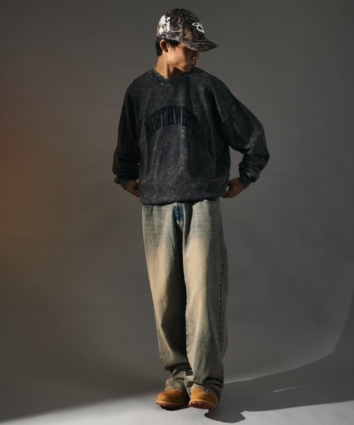 FREAK'S STORE（フリークスストア）の「限定展開 MR HEARTS/ミスターハーツ CHEMICAL WASH CREW NECK PRINT SWEAT/NORTHWEST（スウェット・メンズ・ネイビー/ブラック/ブラウン・LARGE/MEDIUM/SMALL）」の5枚目の写真